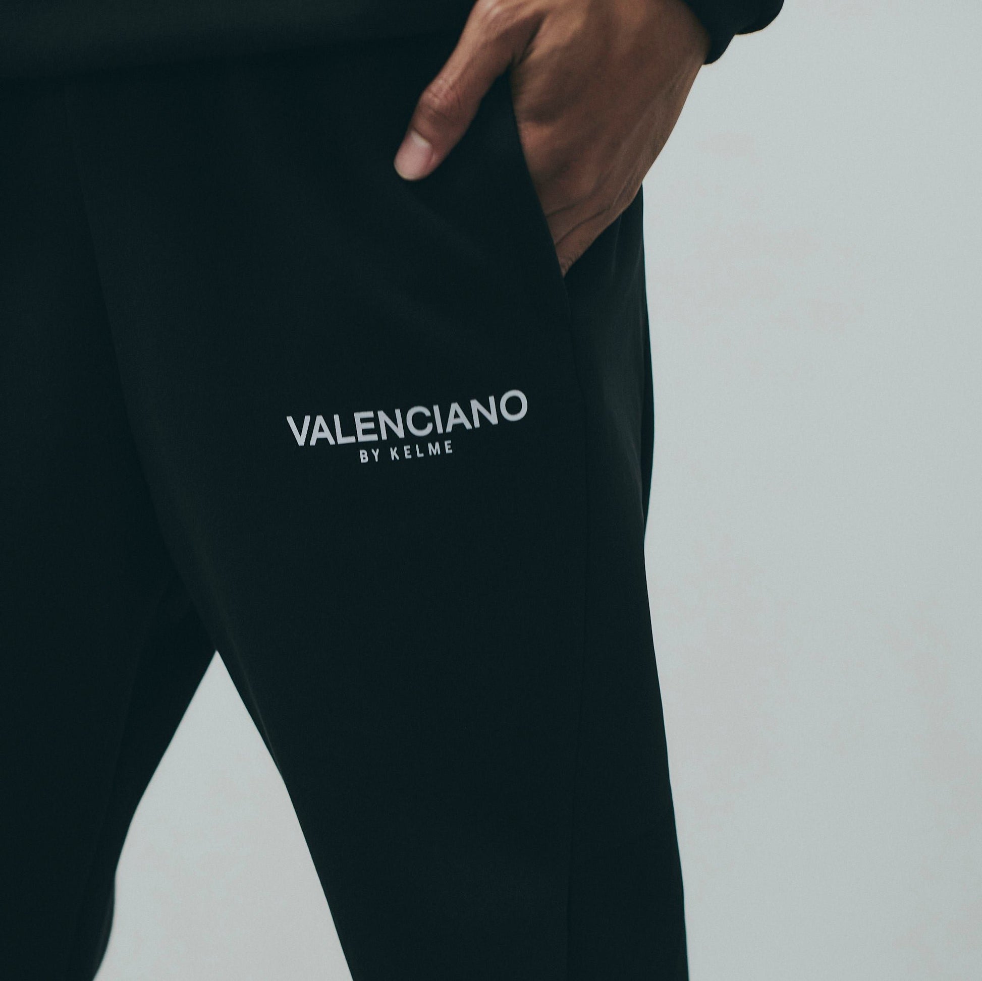 スウェットパンツ 伸びる ナイロン異素材ミックス ブラック