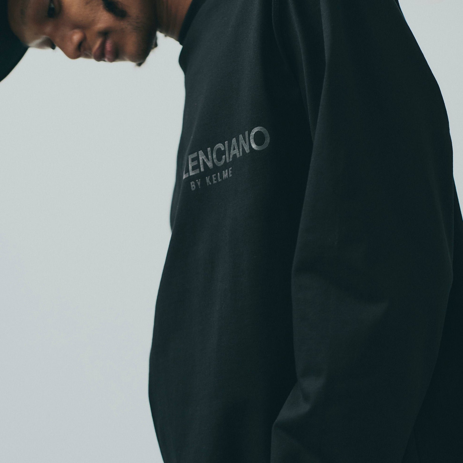 Tシャツ ロングスリーブ ブラック