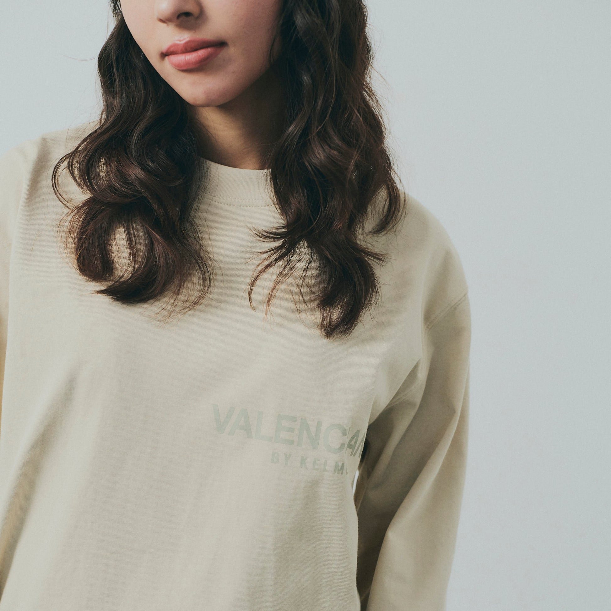 Tシャツ ロングスリーブ ベージュ