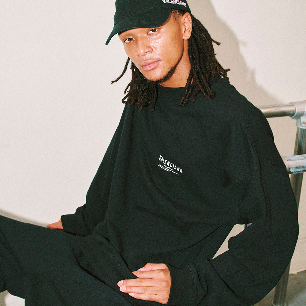 V CREW NECK