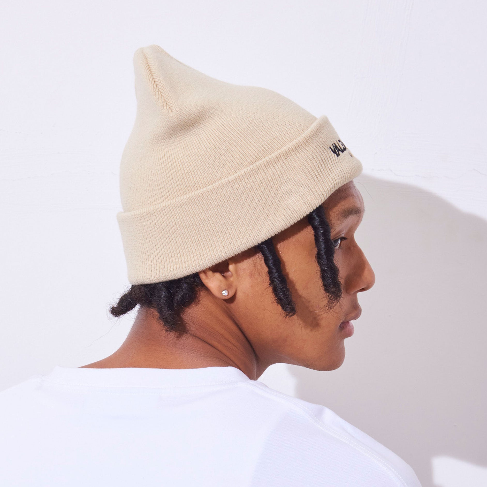 ニットキャップ 帽子 ベージュ