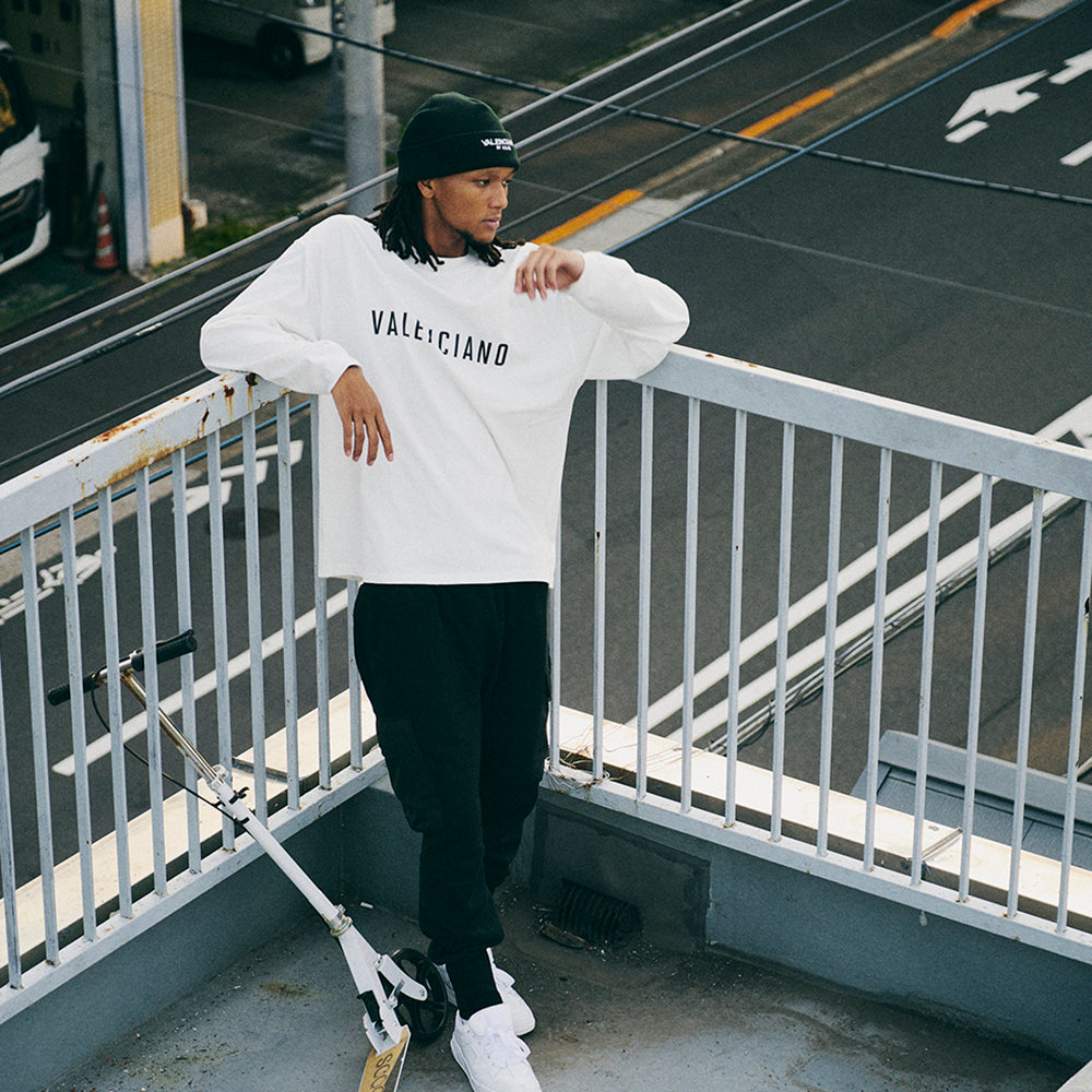 V L/S TEE
