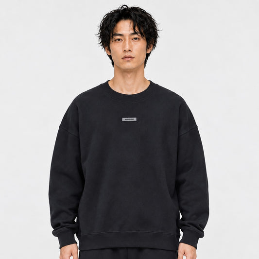 EMBROIDERY CREW NECK